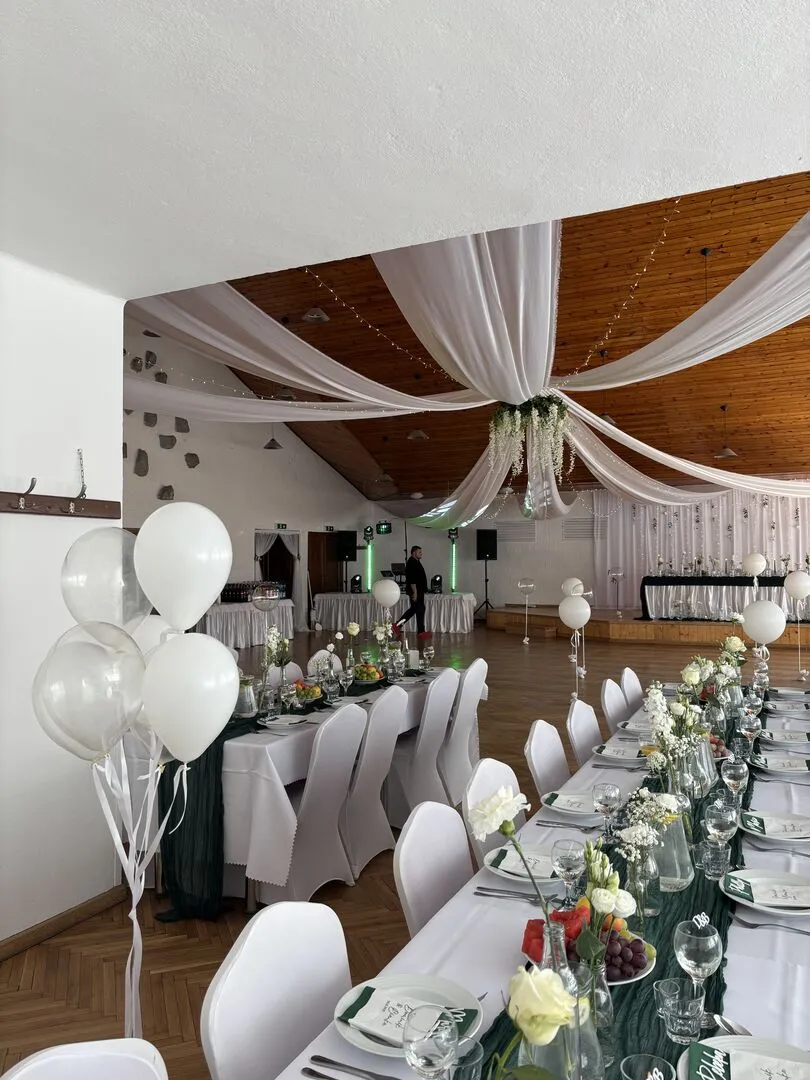 Výzdoba záhradnej oslavy